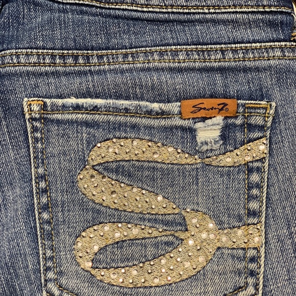 Seven7 Women’s Jeans Distressed Look - Picture 5 of 6